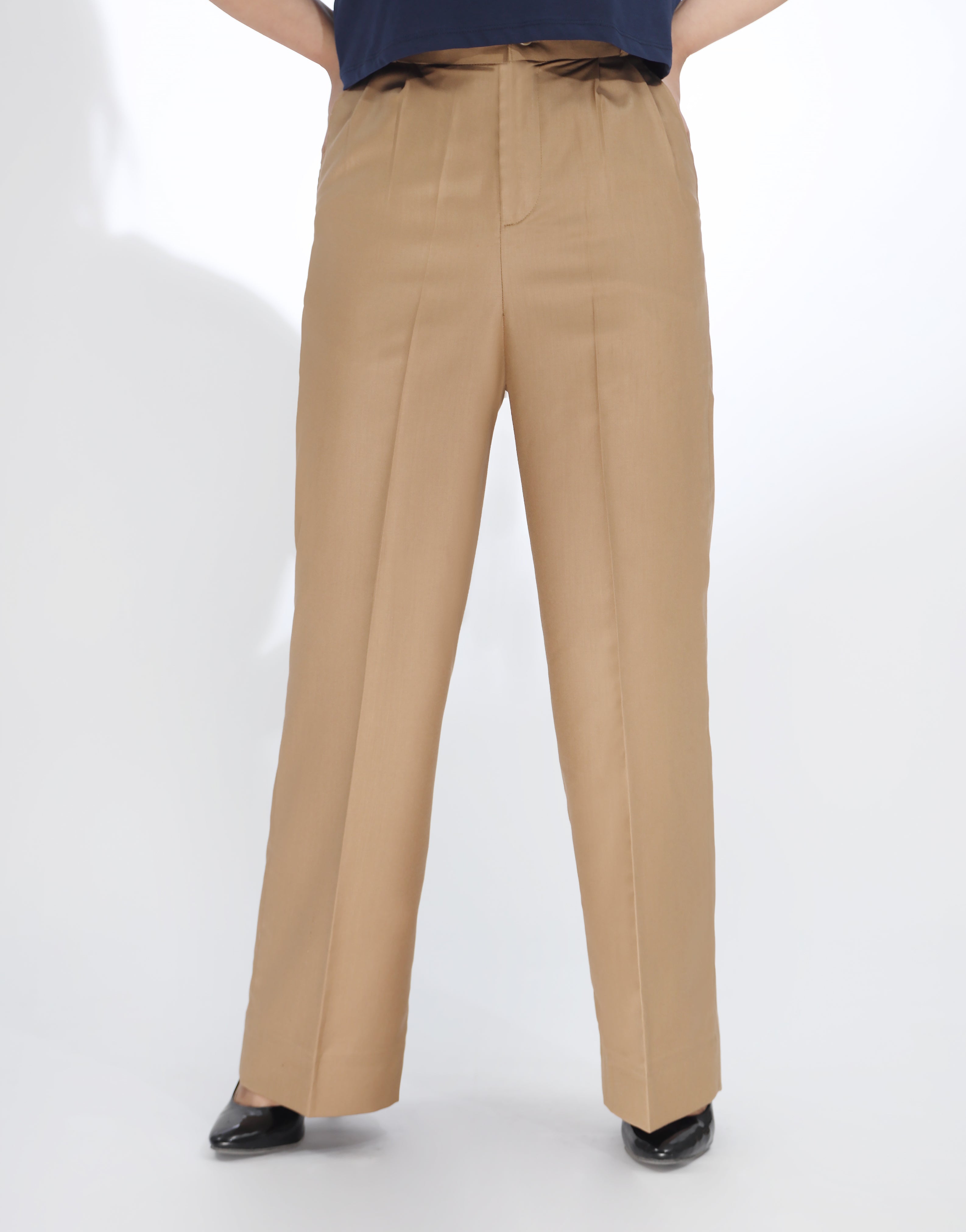 Double Pleated Wide Leg Pant Beige